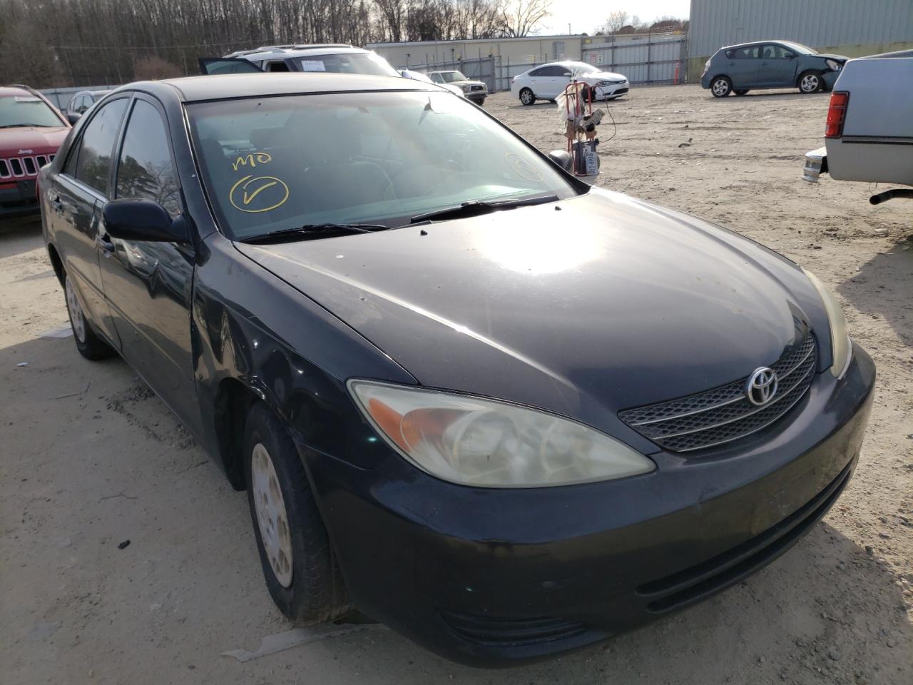 TOYOTA CAMRY 2003 with VIN 4T1BE30K93U148668 - Photo from auction