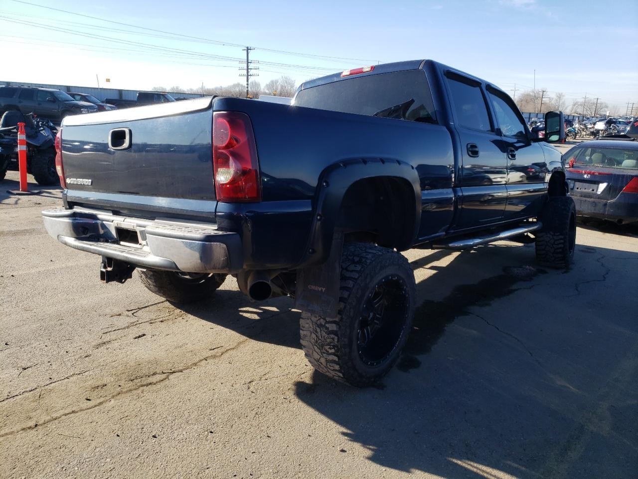Фото 4 с аукциона – 2006 CHEVROLET SILVERADO с VIN 1GCHK23D26F210340