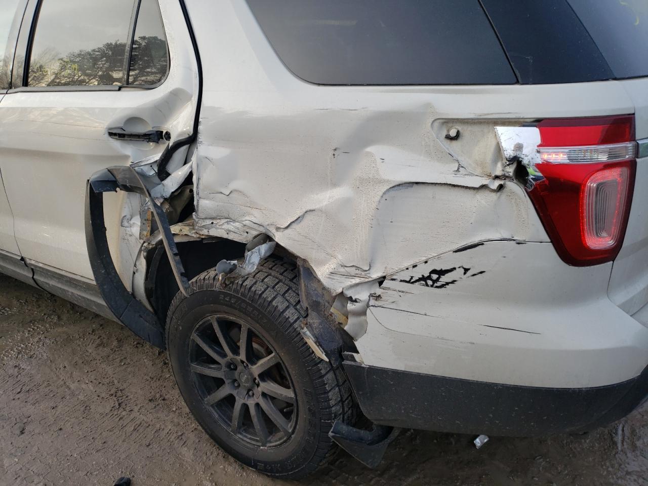 Photo 9 from auction – 2012 FORD EXPLORER with VIN 1FMHK8B87CGA77549