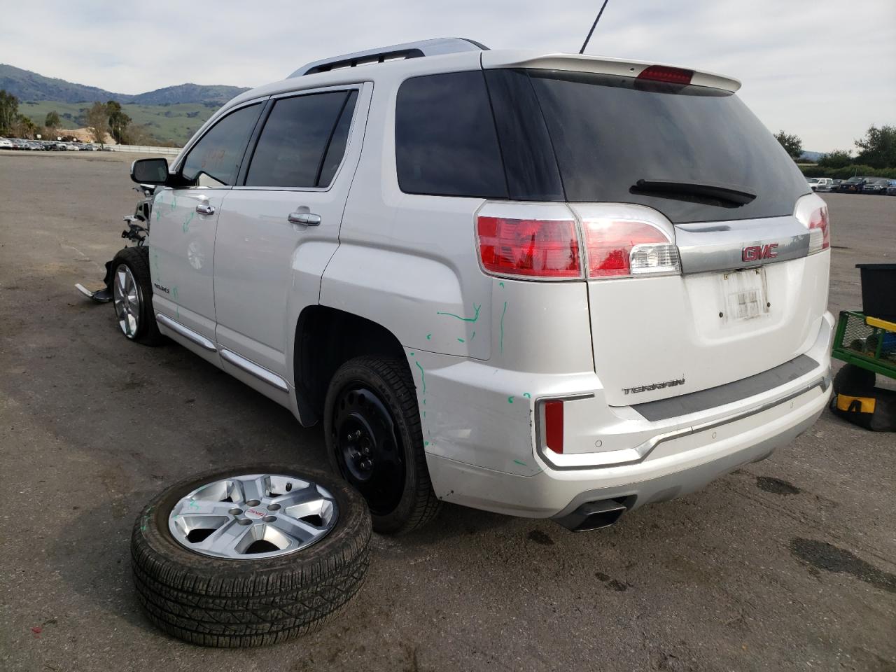 Photo 3 from auction – 2017 GMC TERRAIN DE with VIN 2GKALREK4H6285349