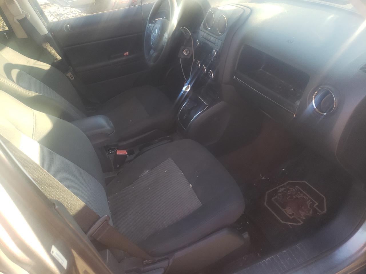 Photo 5 from auction – 2014 JEEP PATRIOT SP with VIN 1C4NJPBA2ED596178