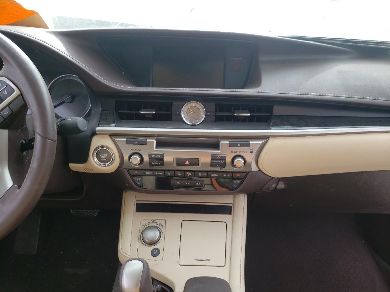 Photo 9 from auction – 2018 LEXUS ES 350 with VIN 58ABK1GG7JU114331