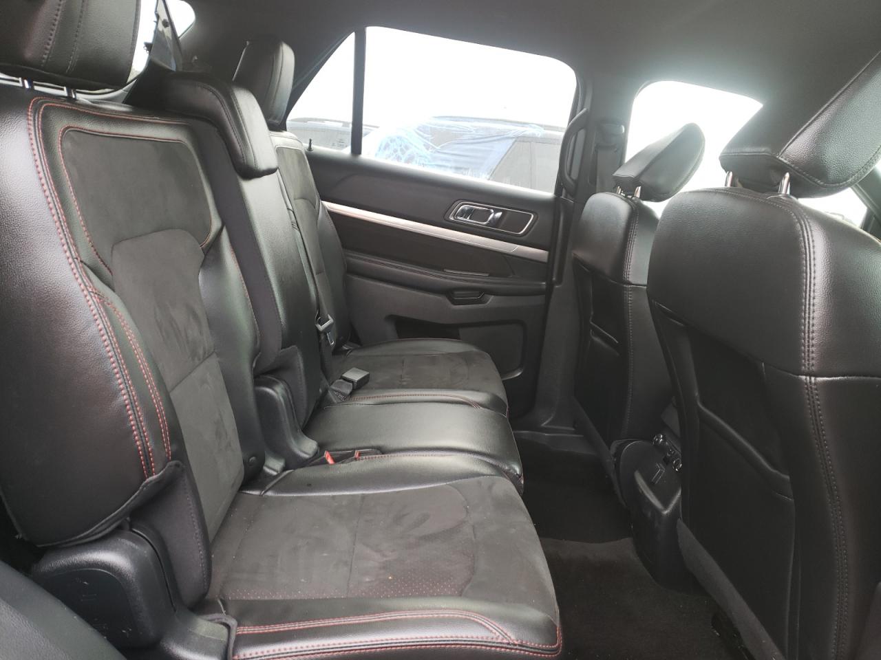 Photo 6 from auction – 2018 FORD EXPLORER X with VIN 1FM5K8D80JGB14597
