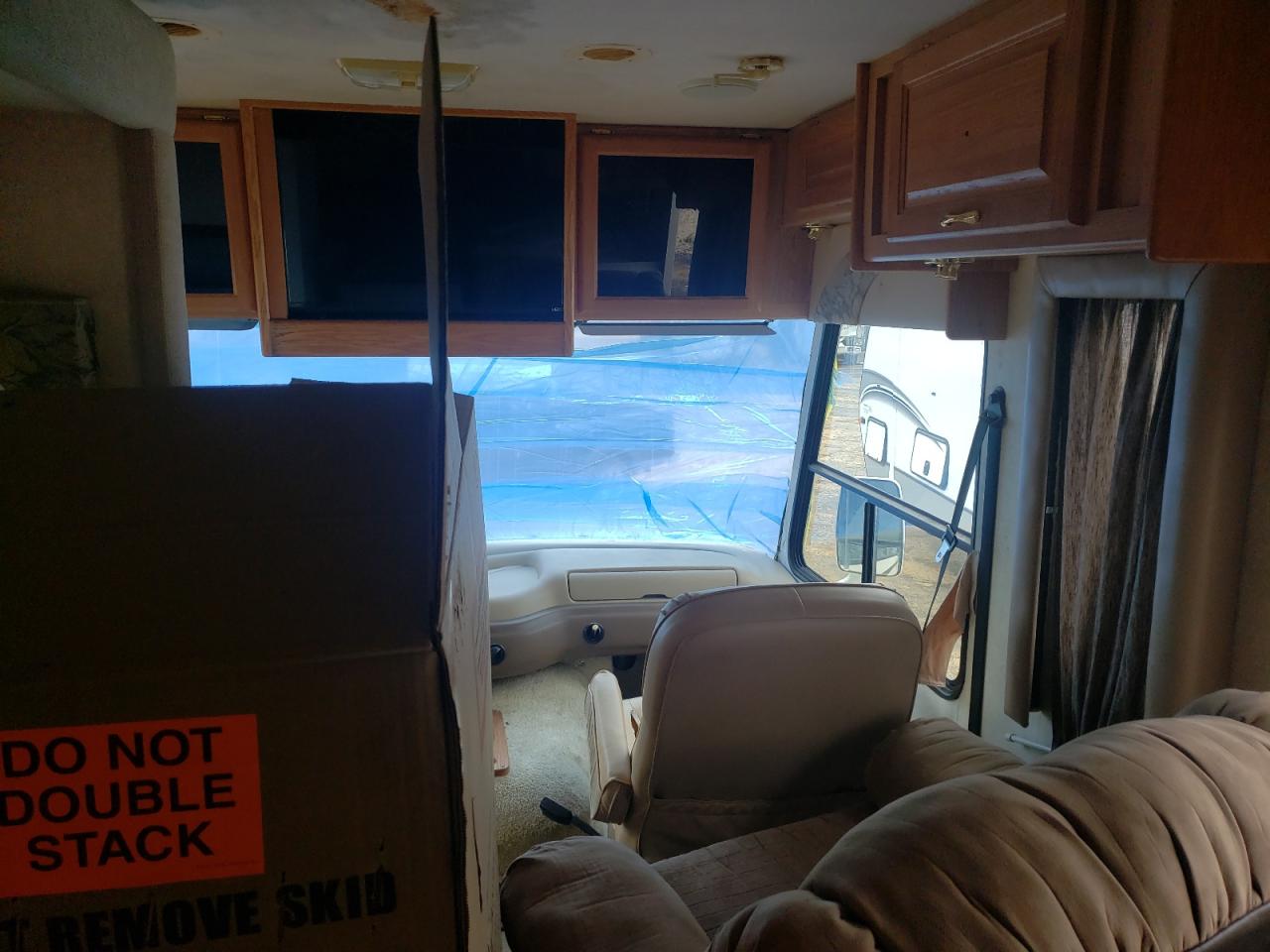 Photo 5 from auction – 2004 FORD F550 with VIN 1F6NF53S940A04670