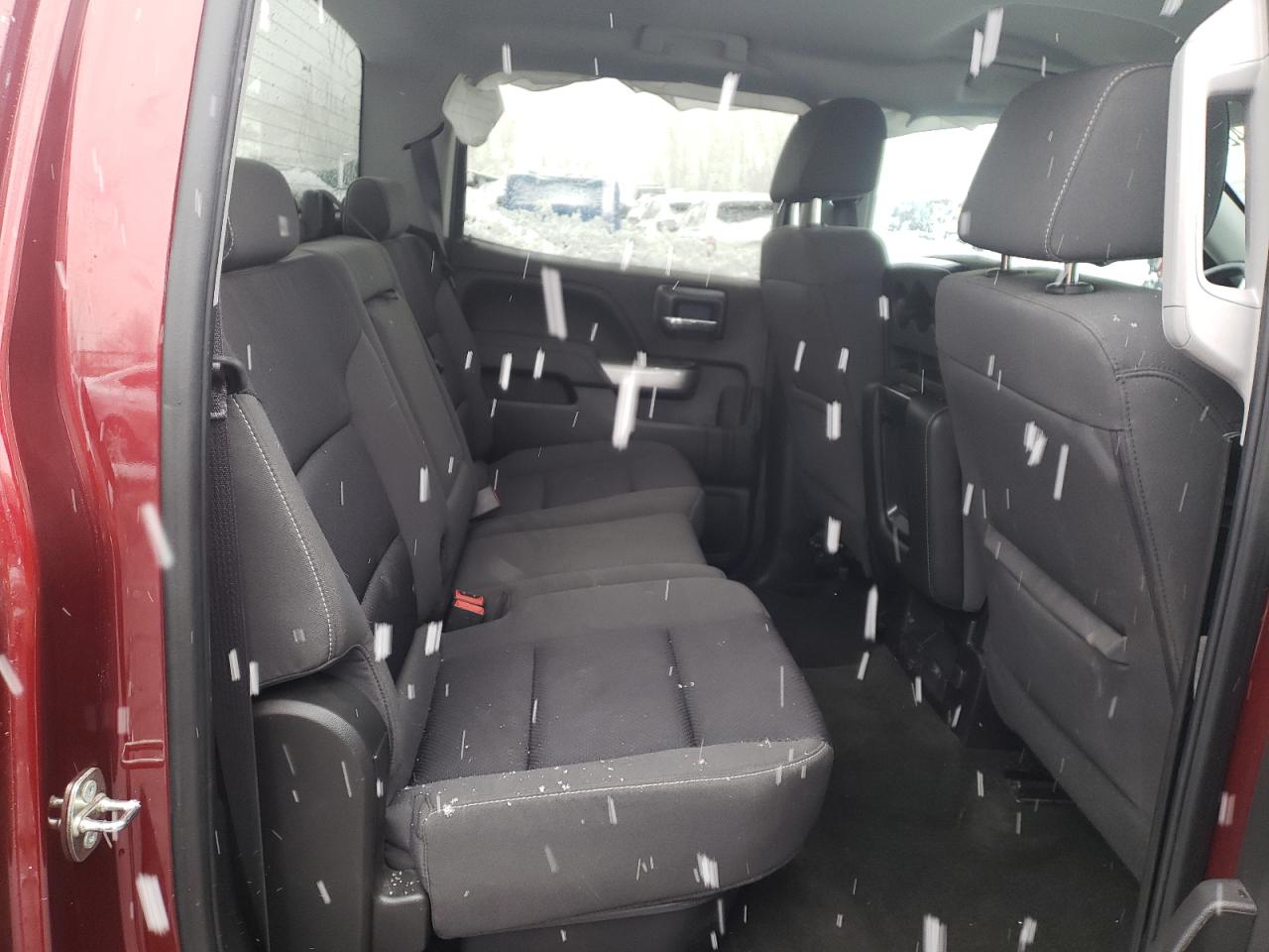 Photo 6 from auction – 2016 CHEVROLET SILVERADO with VIN 3GCUKREC9GG173606