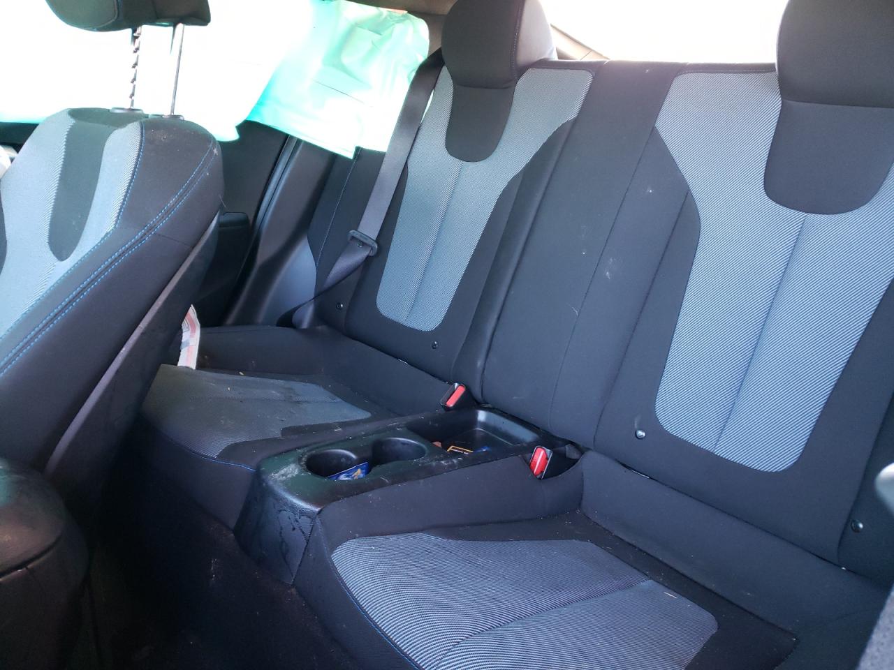 Photo 6 from auction – 2019 HYUNDAI VELOSTER with VIN KMHTG6AF8KU009227