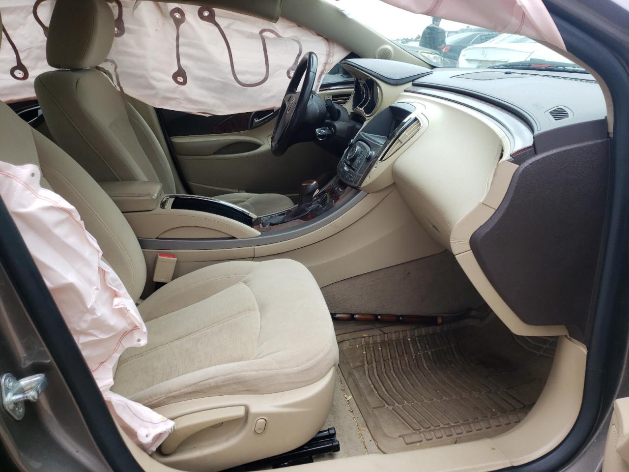 Photo 5 from auction – 2012 BUICK LACROSSE C with VIN 1G4GB5E3XCF174017