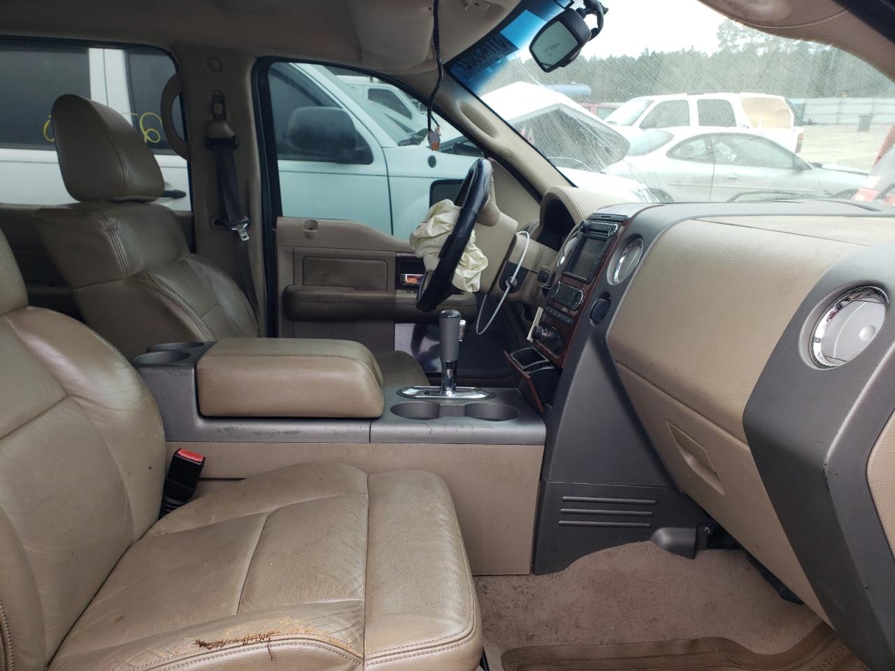 Photo 5 from auction – 2008 FORD F-150 with VIN 1FTPW12V18FA36395