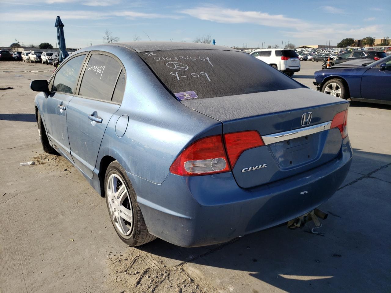 Photo 3 from auction – 2011 HONDA CIVIC with VIN 19XFA1F58BE025495