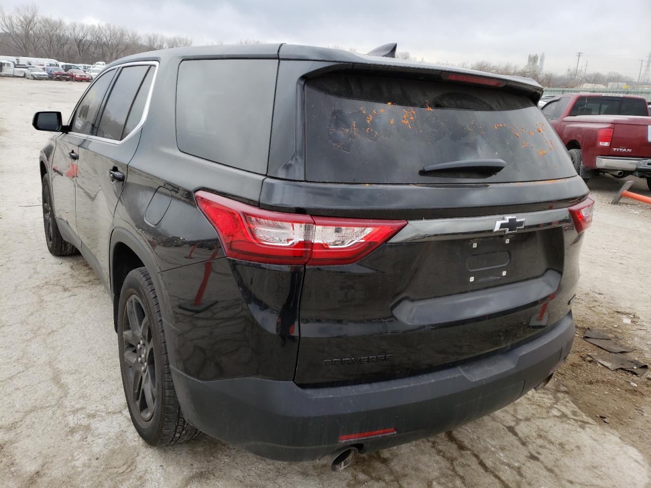 Photo 3 from auction – 2018 CHEVROLET TRAVERSE L with VIN 1GNERFKW0JJ275242