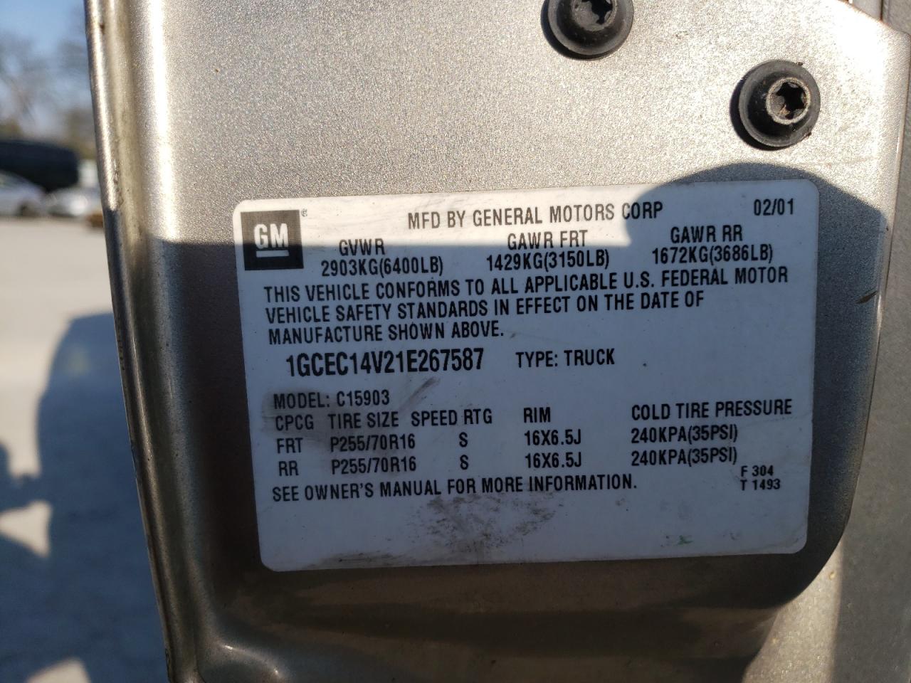 Photo 10 from auction – 2001 CHEVROLET SILVERADO with VIN 1GCEC14V21E267587