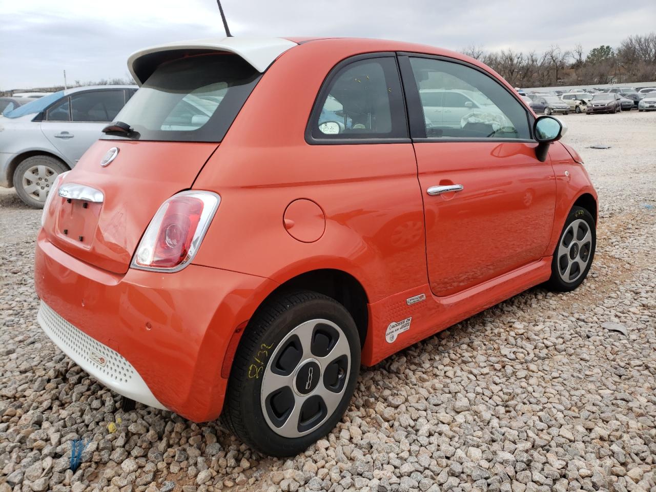Photo 4 from auction – 2014 FIAT 500 ELECTR with VIN 3C3CFFGE4ET244975