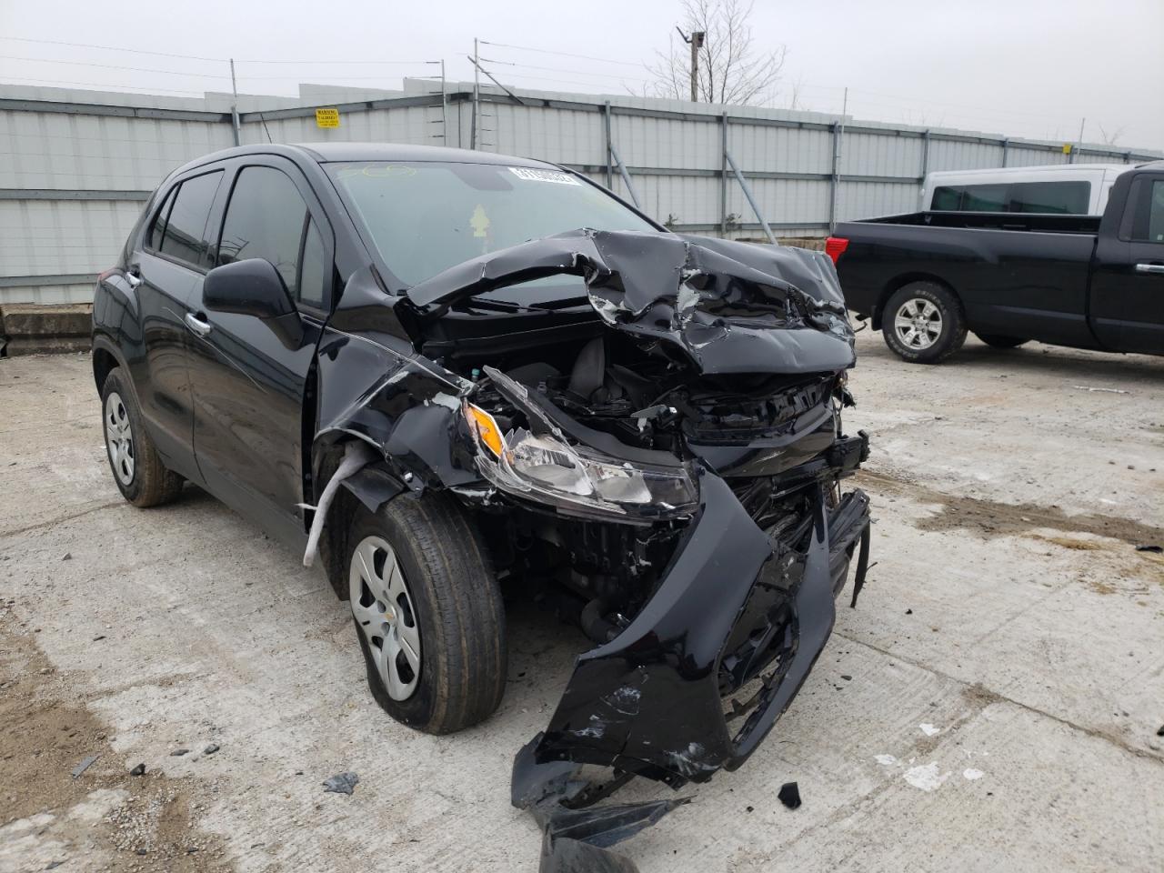 Photo 1 from auction – 2018 CHEVROLET TRAX LS with VIN 3GNCJKSB7JL290771