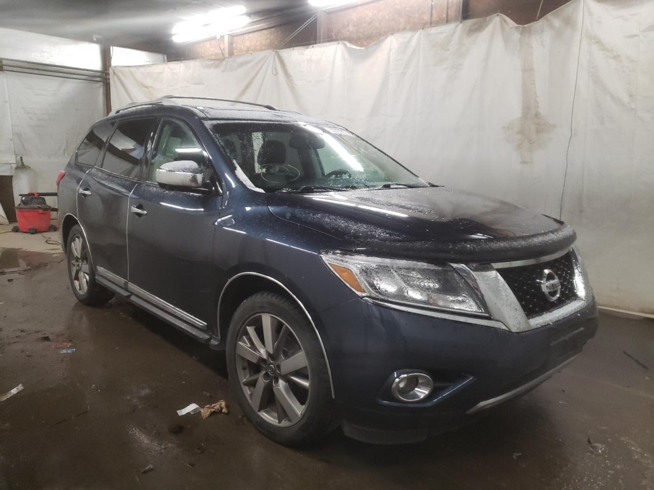 NISSAN PATHFINDER 2016 with VIN 5N1AR2MM9GC625245 - Photo from auction