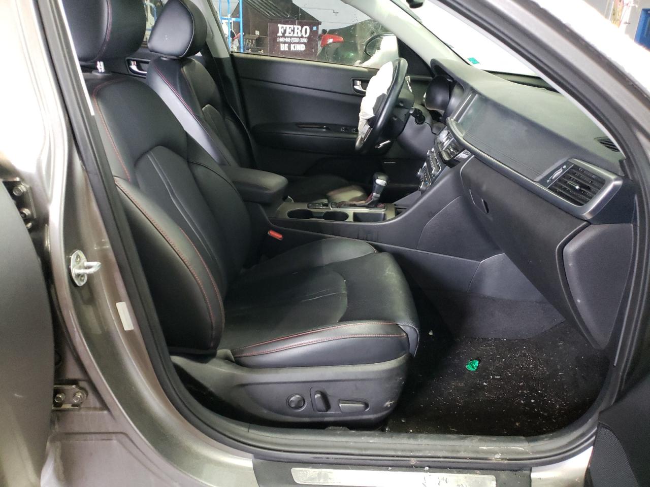 Photo 5 from auction – 2016 KIA OPTIMA SX with VIN 5XXGW4L22GG019305