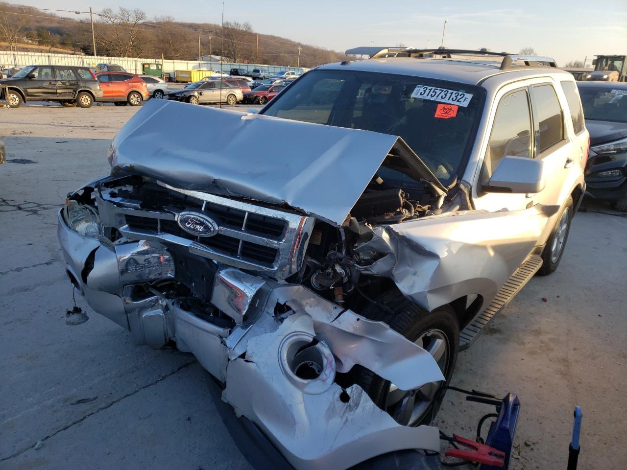 Photo 2 from auction – 2012 FORD ESCAPE LIM with VIN 1FMCU0EG5CKB90874
