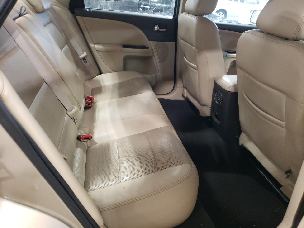 Photo 6 from auction – 2008 FORD TAURUS LIM with VIN 1FAHP25W98G123862