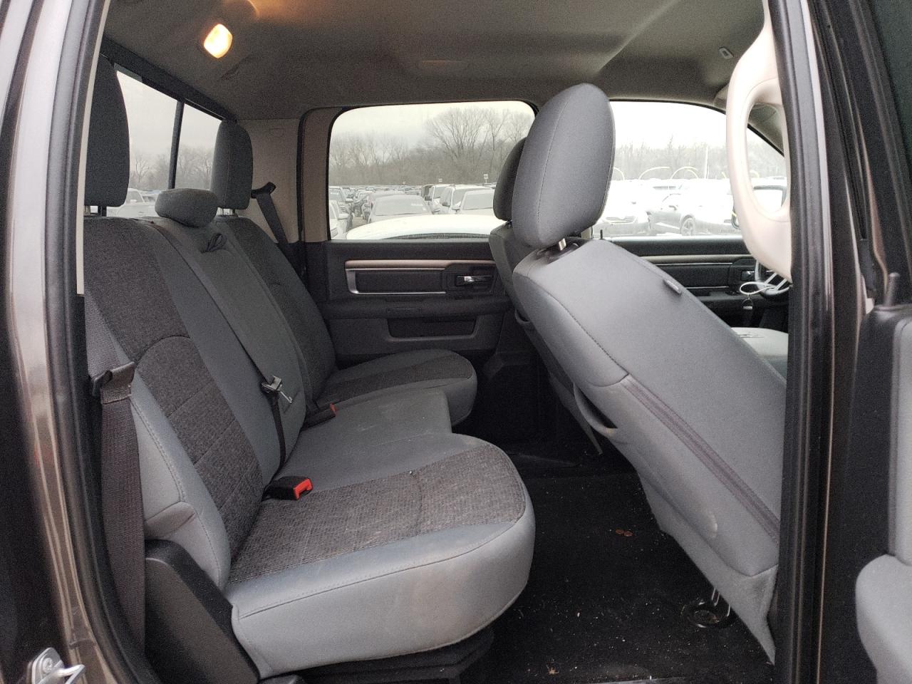 Photo 6 from auction – 2017 RAM 1500 SLT with VIN 3C6RR7LT5HG633328