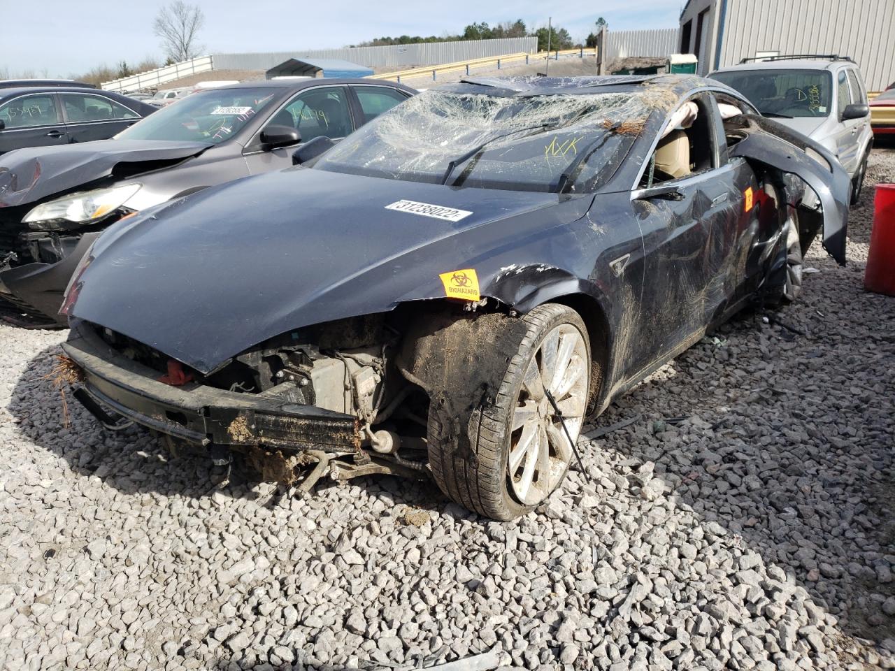 Photo 2 from auction – 2015 TESLA MODEL S with VIN 5YJSA1E47FF103725