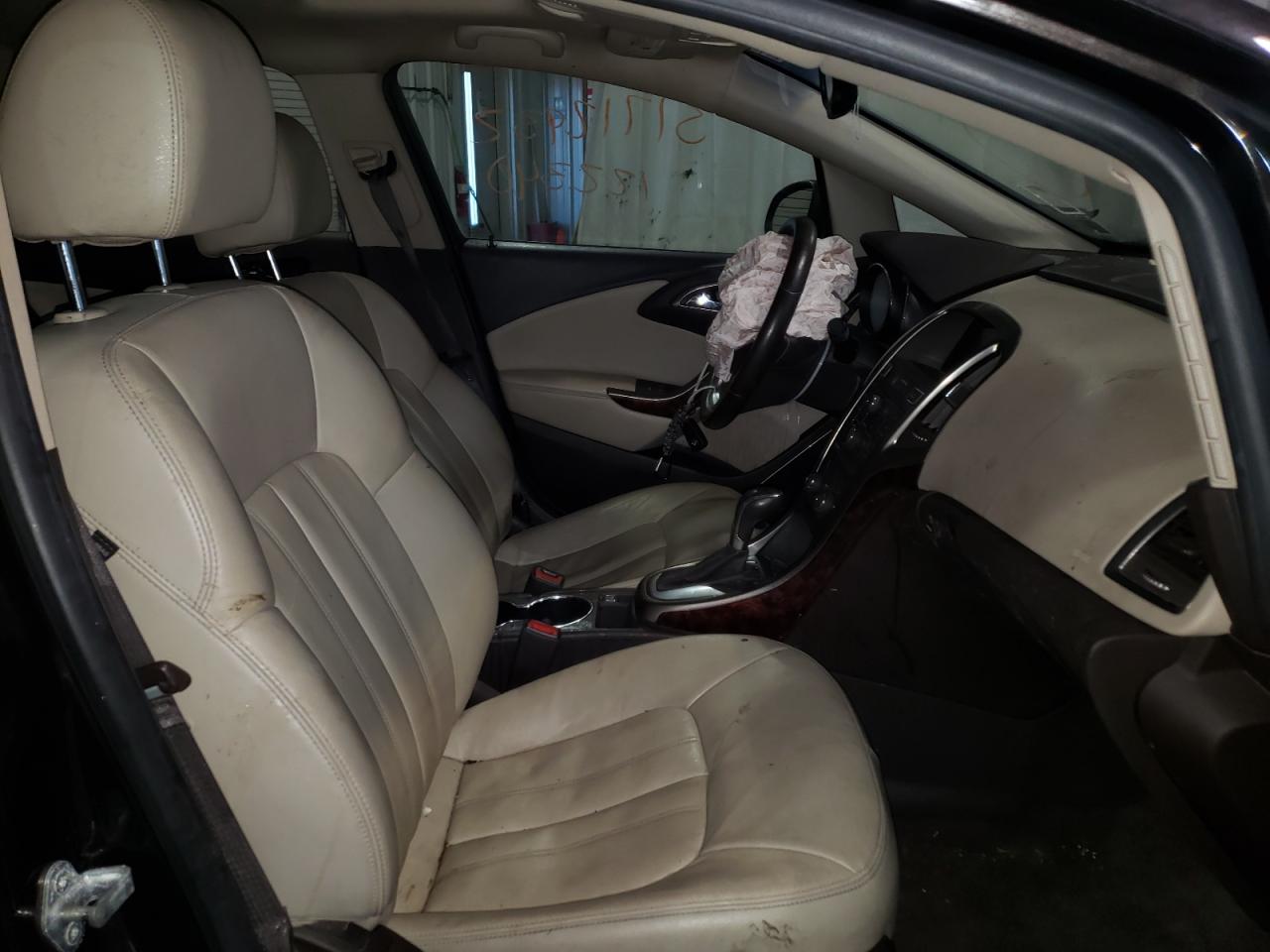 Photo 5 from auction – 2012 BUICK VERANO with VIN 1G4PS5SK9C4202915