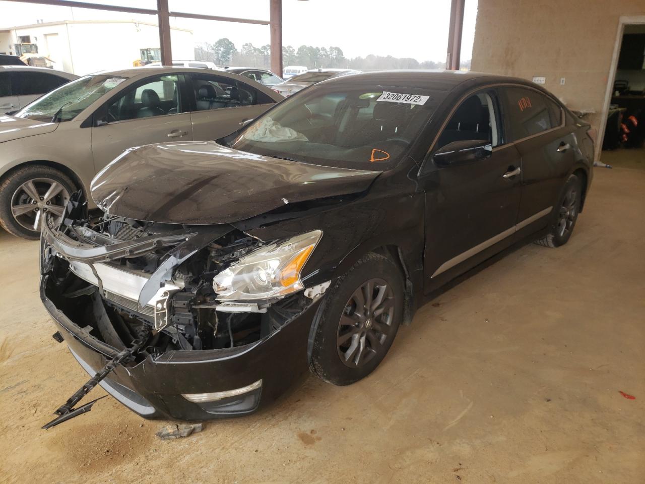 Photo 2 from auction – 2015 NISSAN ALTIMA 2.5 with VIN 1N4AL3AP0FC419715