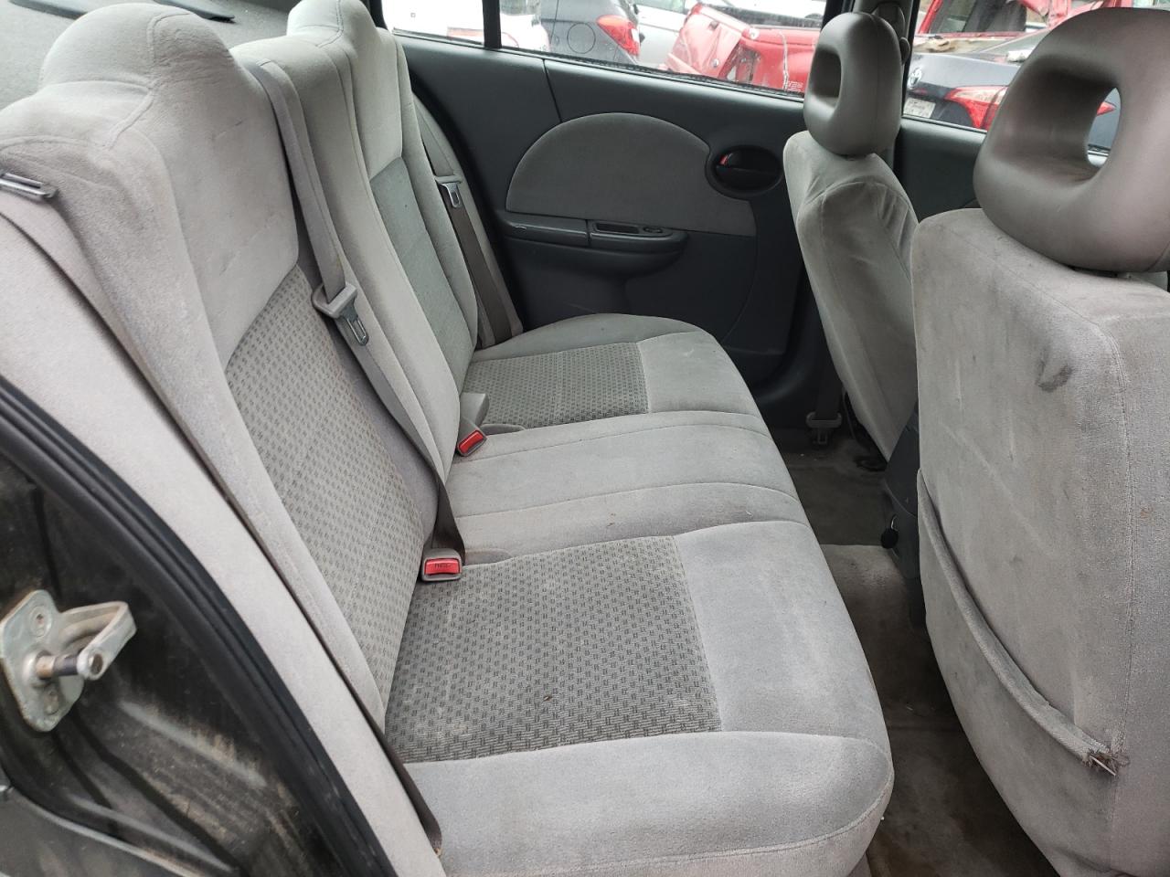 Photo 6 from auction – 2005 SATURN ION LEVEL with VIN 1G8AL52F45Z171048