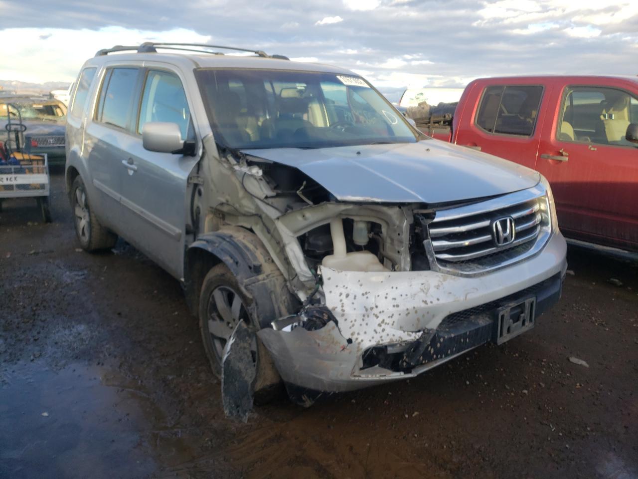 HONDA PILOT TOUR 2012 with VIN 5FNYF4H99CB084241 - Photo from auction