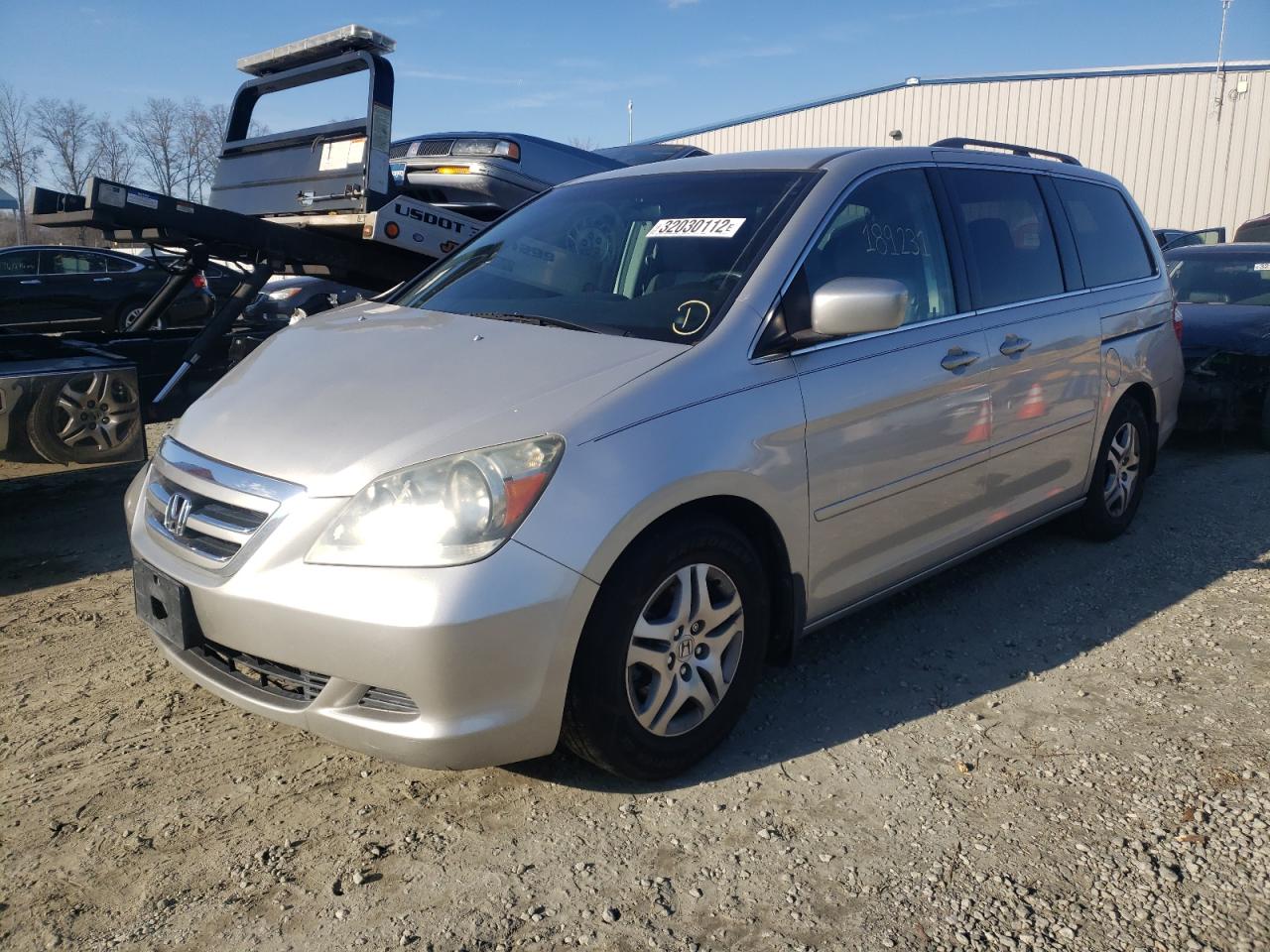 Photo 2 from auction – 2006 HONDA ODYSSEY EX with VIN 5FNRL38406B405017