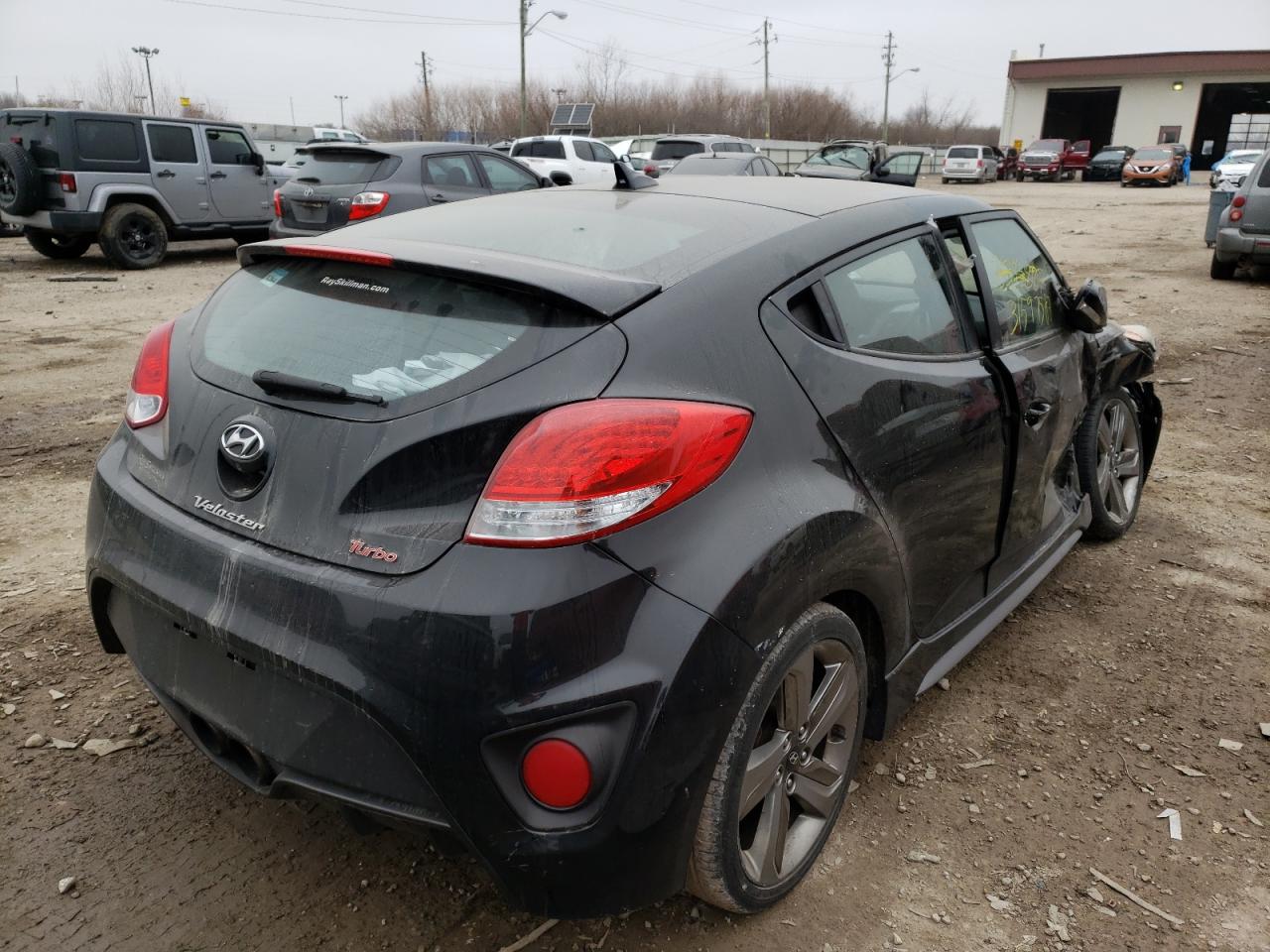 Photo 4 from auction – 2015 HYUNDAI VELOSTER T with VIN KMHTC6AE9FU239772