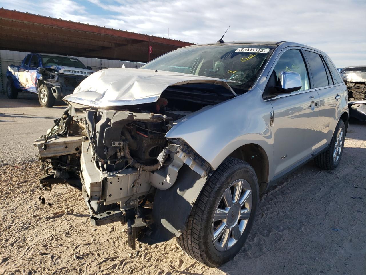 Photo 2 from auction – 2009 LINCOLN MKX with VIN 2LMDU68C69BJ09808