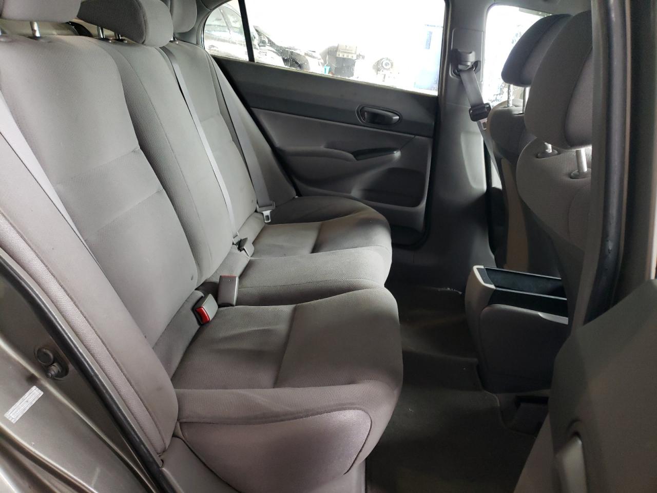 Photo 6 from auction – 2008 HONDA CIVIC DX with VIN 2HGFA15228H004731