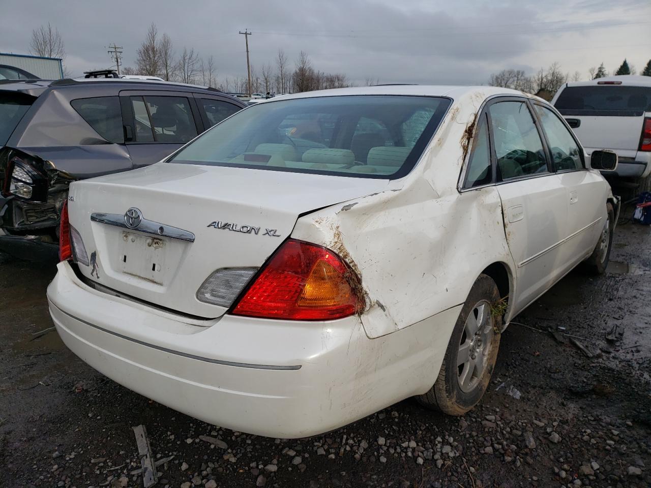 Photo 4 from auction – 2002 TOYOTA AVALON XL with VIN 4T1BF28B82U206022