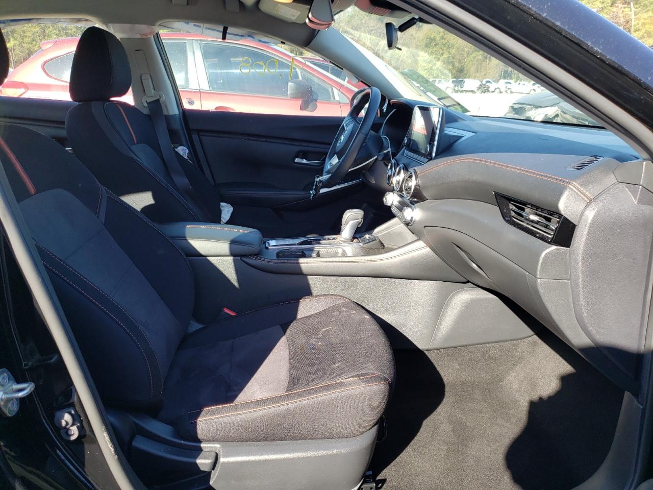 Photo 5 from auction – 2020 NISSAN SENTRA SR with VIN 3N1AB8DV3LY302690