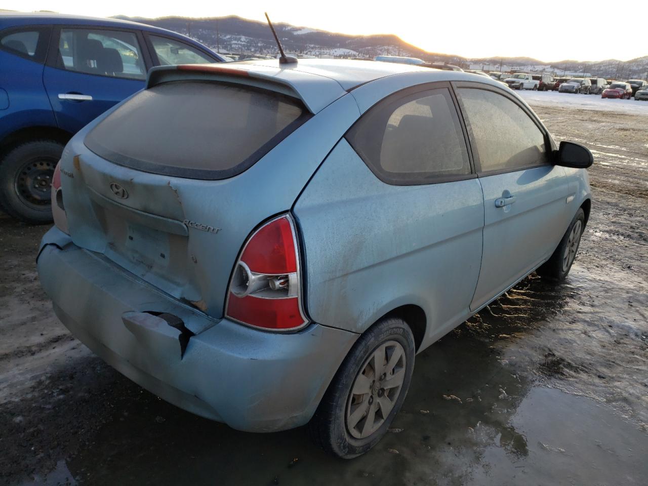 Photo 4 from auction – 2008 HYUNDAI ACCENT GS with VIN KMHCM36C08U094756
