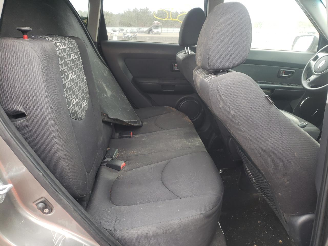 Снимка 6 от търг – 2011 KIA SOUL + с VIN KNDJT2A23B7250429