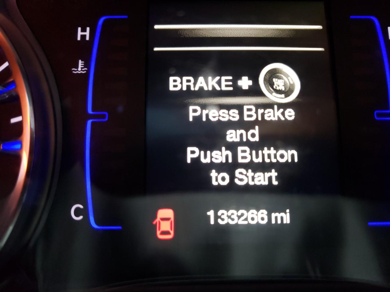Photo 8 from auction – 2015 CHRYSLER 200 LIMITE with VIN 1C3CCCAB7FN685975