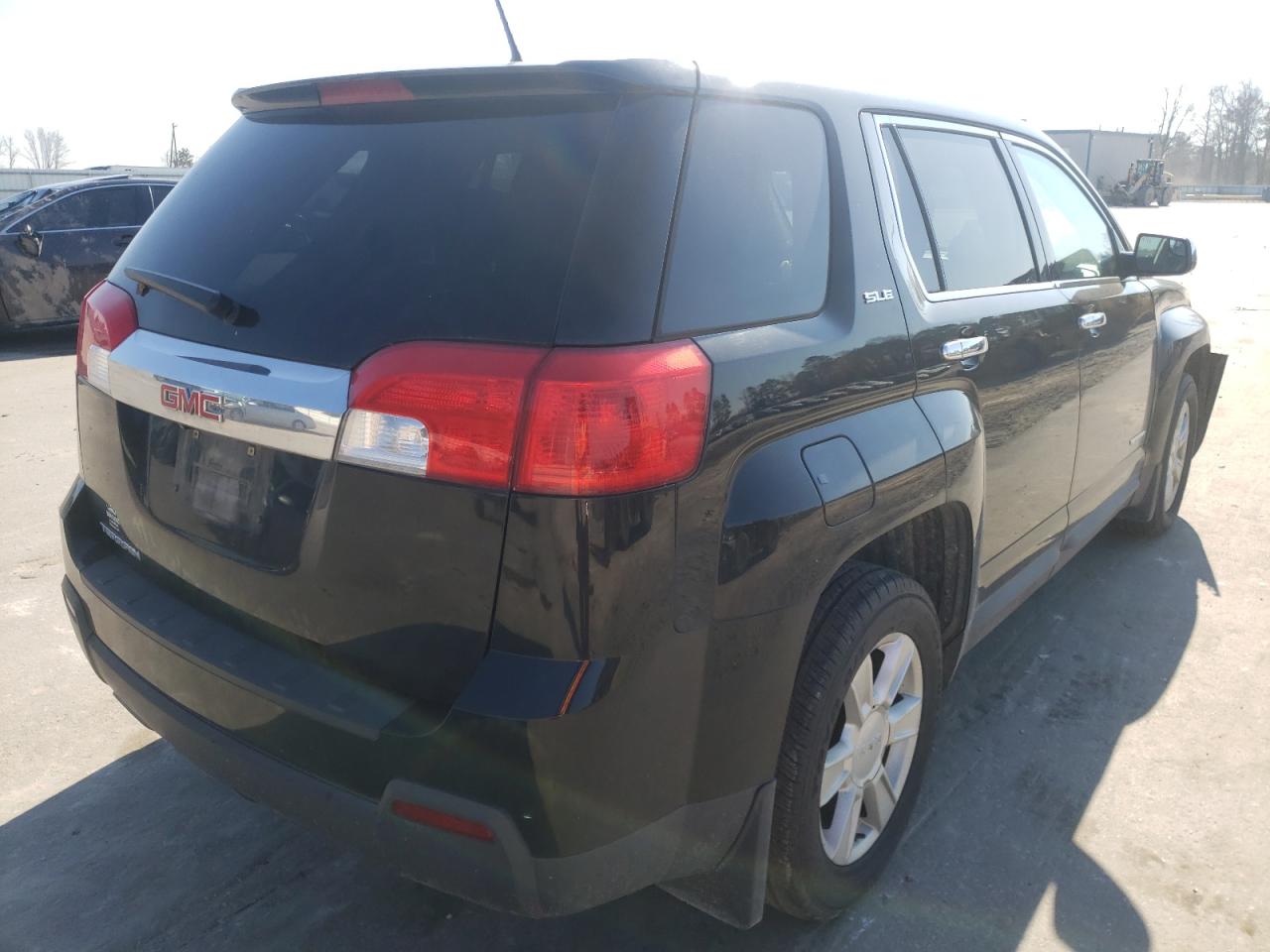 Photo 4 from auction – 2013 GMC TERRAIN SL with VIN 2GKALMEK7D6271152