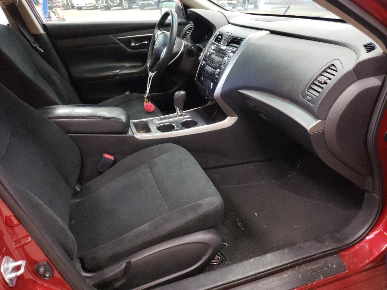 Photo 5 from auction – 2015 NISSAN ALTIMA 2.5 with VIN 1N4AL3AP9FC413816