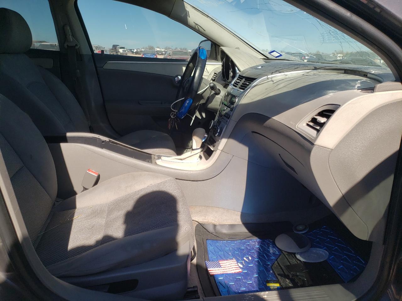 Photo 5 from auction – 2012 CHEVROLET MALIBU LS with VIN 1G1ZB5E09CF346873