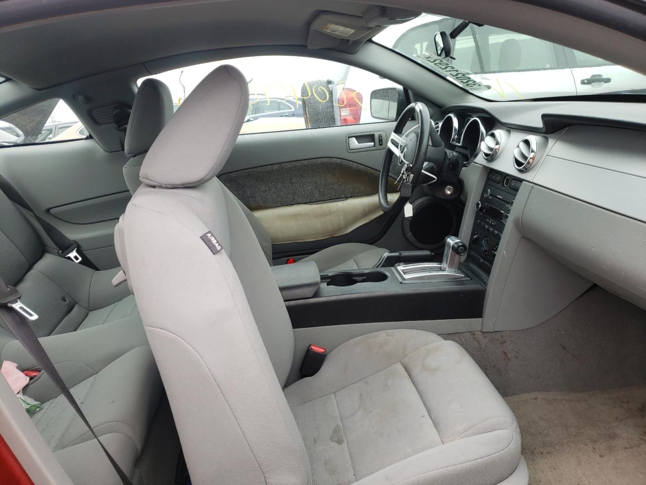 Photo 5 from auction – 2008 FORD MUSTANG with VIN 1ZVHT80N985106382