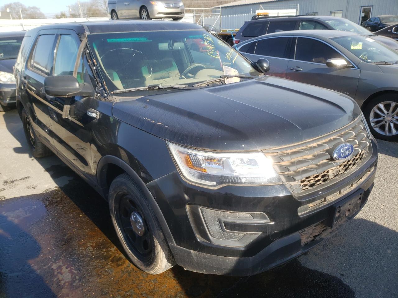 FORD EXPLORER P 2017 with VIN 1FM5K8AR5HGA44196 - Photo from auction
