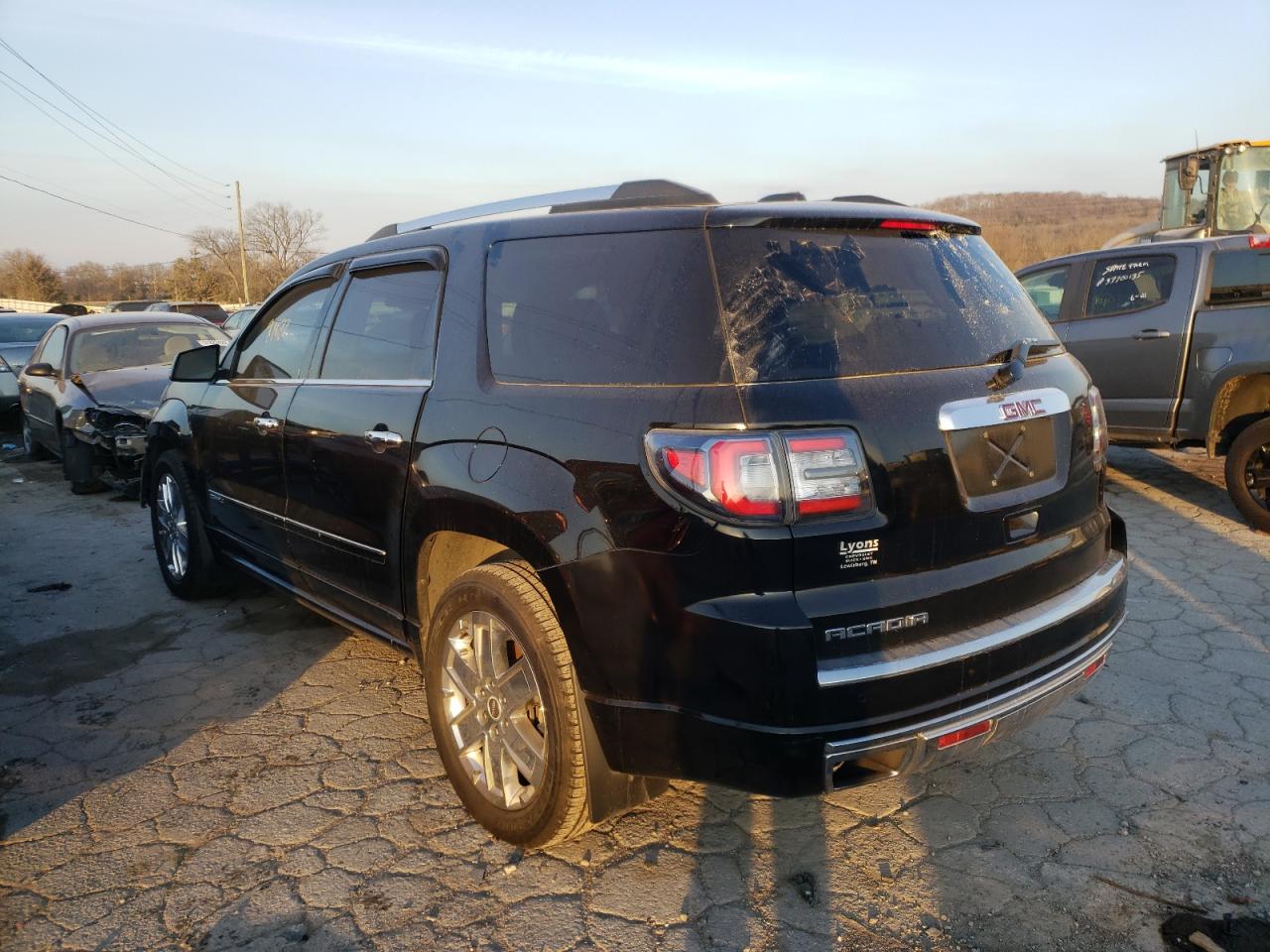 Photo 3 from auction – 2016 GMC ACADIA DEN with VIN 1GKKRTKD6GJ147982