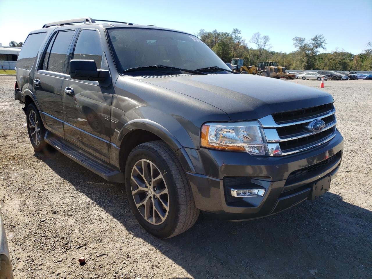 FORD EXPEDITION 2015 with VIN 1FMJU1HT6FEF14178 - Photo from auction