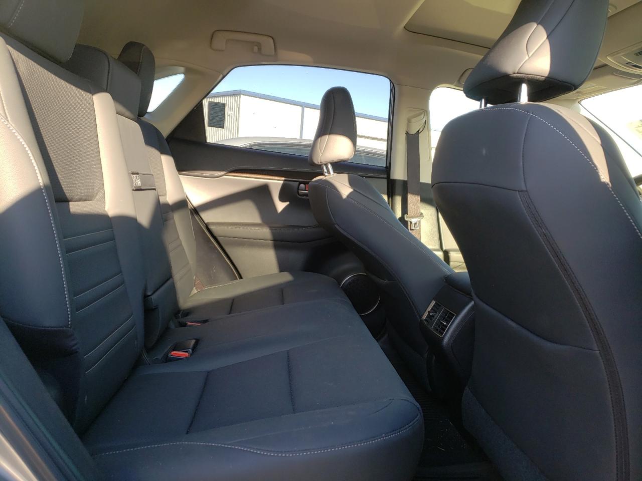 Photo 6 from auction – 2020 LEXUS NX 300 with VIN JTJDARBZ4L5003406
