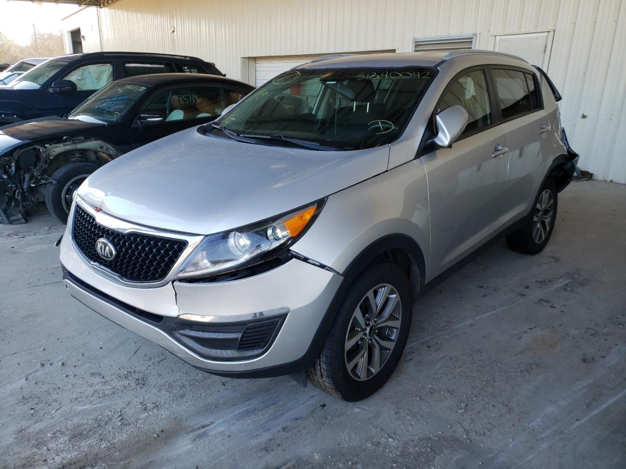 Photo 2 from auction – 2014 KIA SPORTAGE B with VIN KNDPB3ACXE7657132