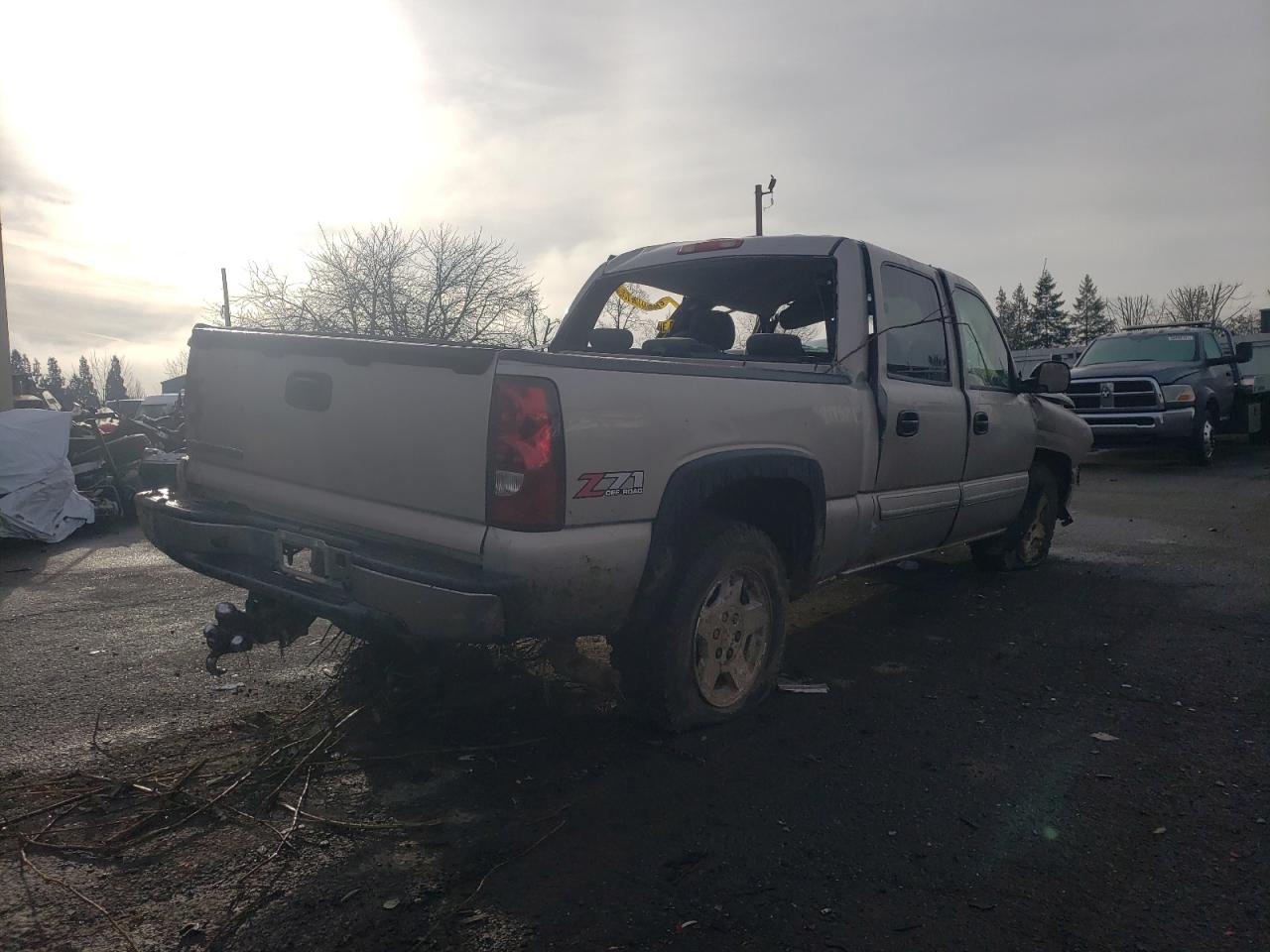Photo 4 from auction – 2006 CHEVROLET SILVERADO with VIN 2GCEK13TX61130053
