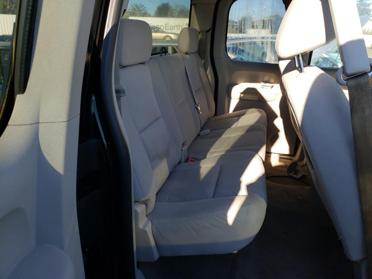 Photo 6 from auction – 2012 CHEVROLET SILVERADO with VIN 1GCRKSE75CZ302919