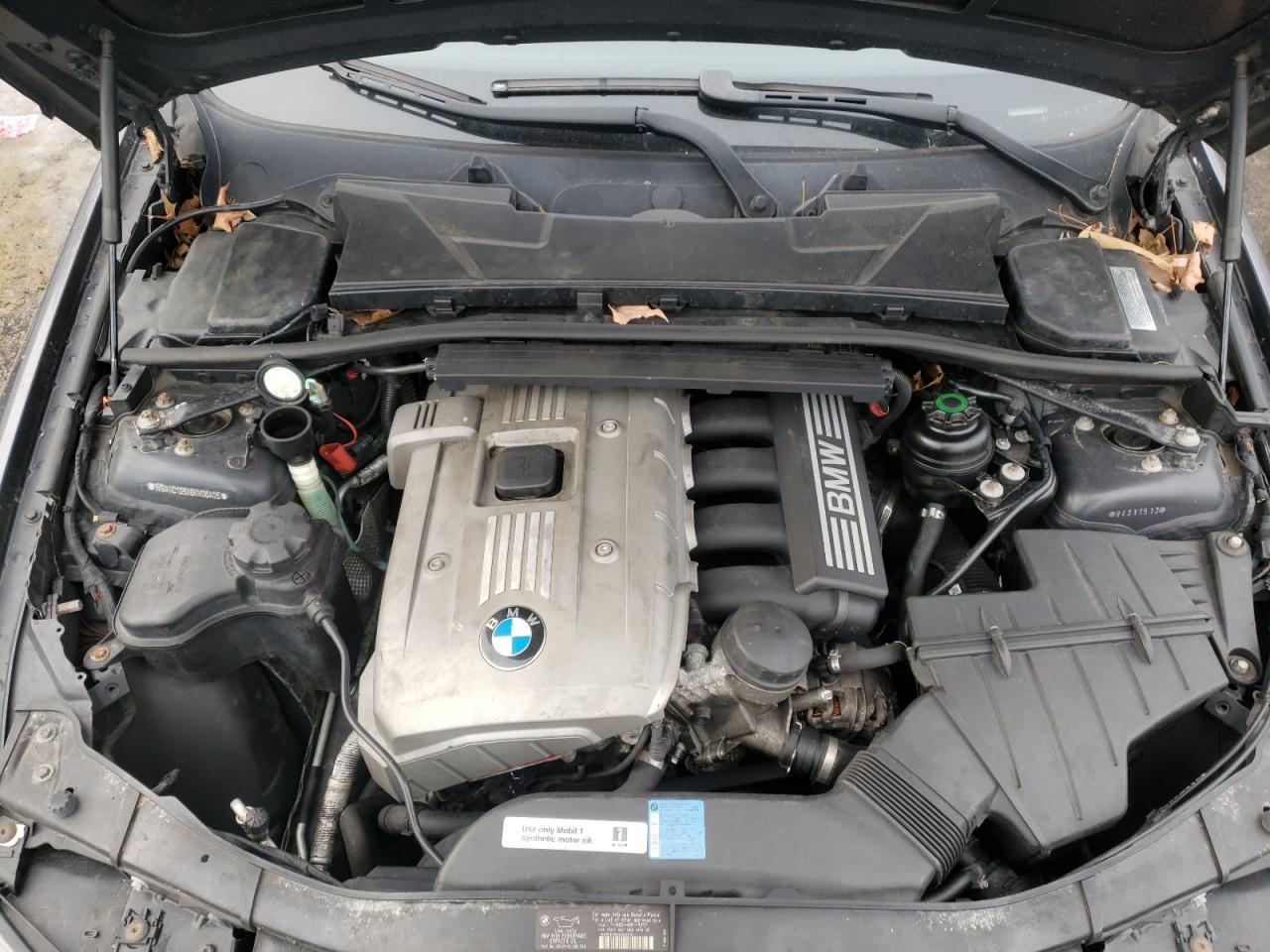 Photo 7 from auction – 2006 BMW 325 XI with VIN WBAVD135X6KV06405