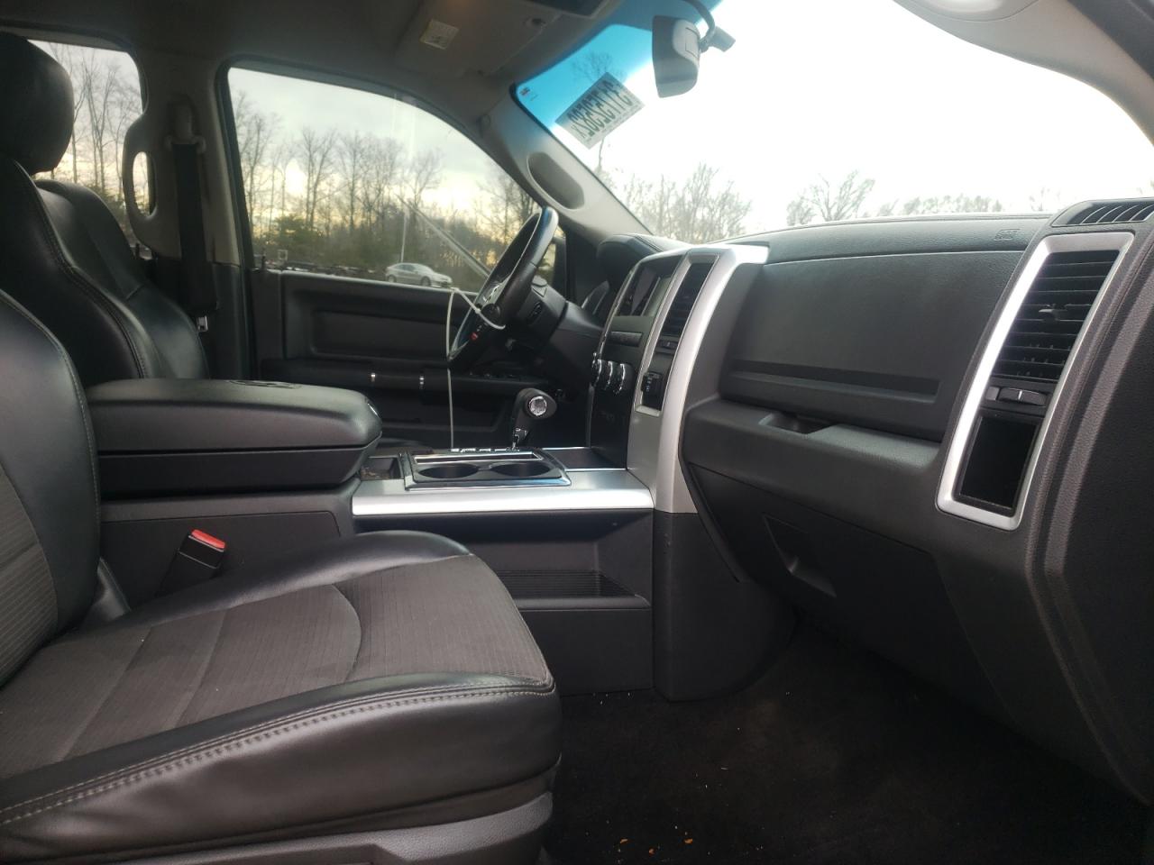 Photo 5 from auction – 2011 DODGE RAM 1500 with VIN 1D7RV1CT8BS507536