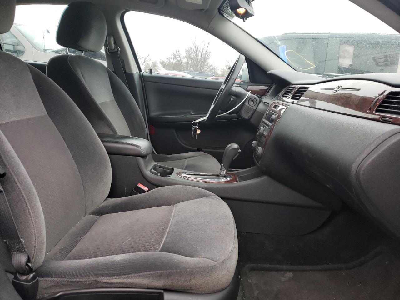 Photo 5 from auction – 2011 CHEVROLET IMPALA LT with VIN 2G1WB5EK3B1196463